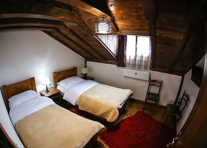 Hotel Bujtina E Bardhe