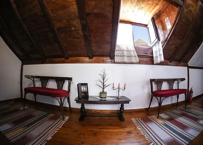 Hotel Bujtina E Bardhe