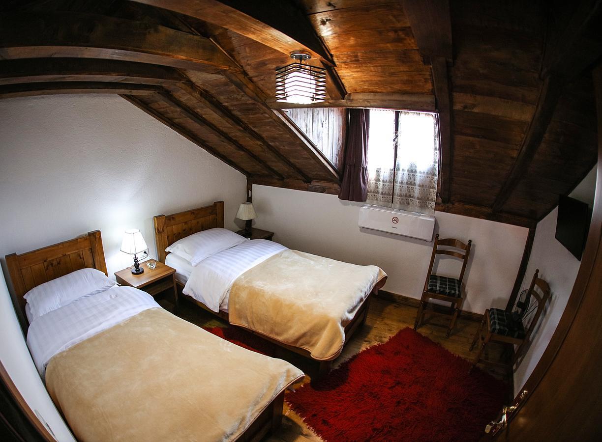 Bujtina E Bardhe 3* Korce