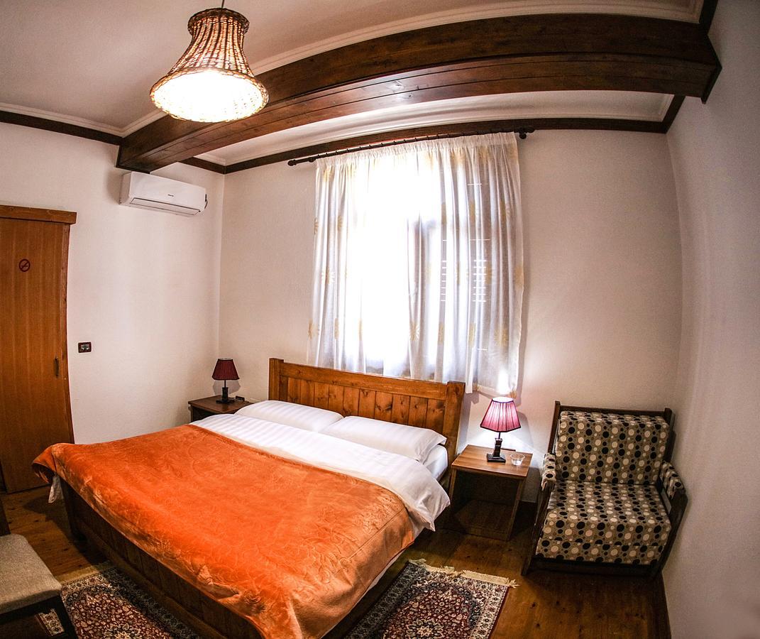 Bujtina E Bardhe 3* Korce